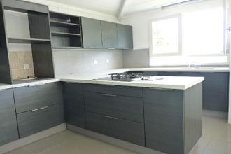  maison st-denis 97417