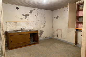  maison st-denis-de-gastines 53500