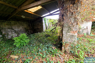  maison st-derrien 29440