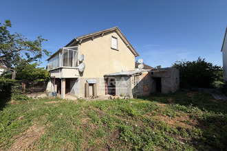  maison st-doulchard 18230