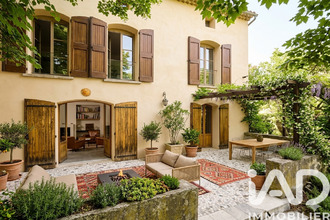  maison st-etienne-les-orgues 04230