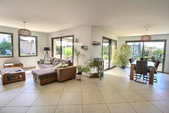  maison st-gelais 79410