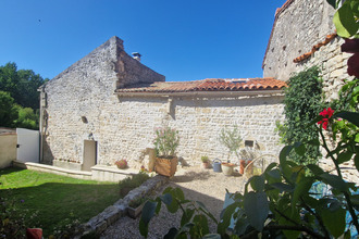  maison st-gelais 79410