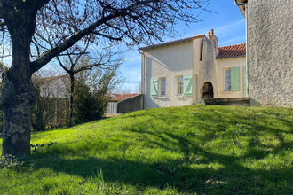  maison st-gelais 79410