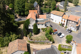  maison st-genes-champanelle 63122