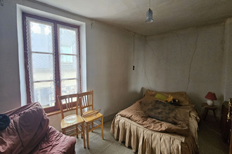  maison st-geniez-d-olt 12130