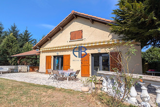  maison st-geoirs 38590