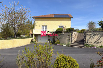  maison st-georges-de-mons 63780
