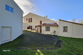  maison st-hilaire-la-palud 79210