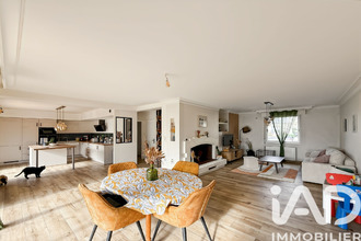  maison st-jacques-de-la-lande 35136