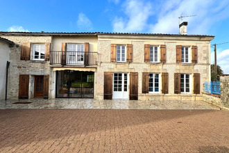  maison st-jean-d-angely 17400