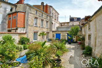  maison st-jean-d-angely 17400