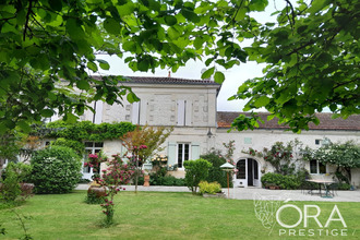  maison st-jean-d-angely 17400