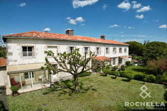  maison st-jean-d-angely 17400