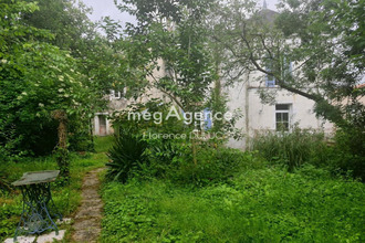  maison st-jean-d-angely 17400