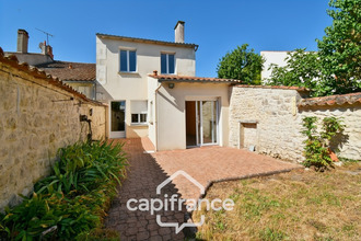  maison st-jean-d-angely 17400