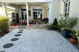  maison st-jean-d-angely 17400