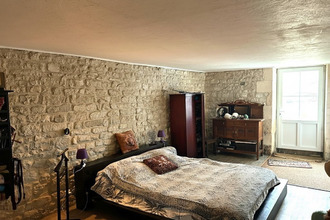  maison st-jean-d-angely 17400