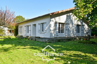  maison st-jean-d-angely 17400