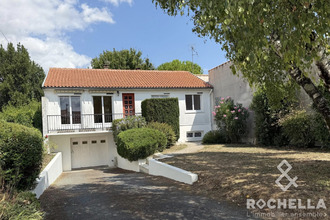  maison st-jean-d-angely 17400