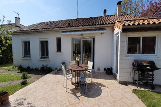  maison st-jean-d-angely 17400