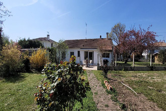  maison st-jean-d-angely 17400