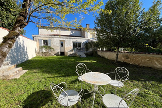  maison st-jean-d-angely 17400