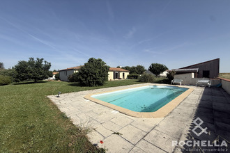  maison st-jean-d-angely 17400