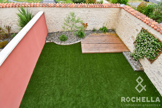  maison st-julien-de-l-escap 17400