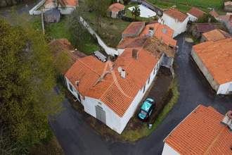  maison st-julien-des-landes 85150