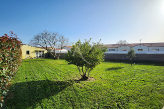  maison st-julien-des-landes 85150