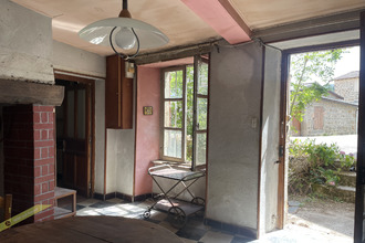  maison st-julien-la-vetre 42440