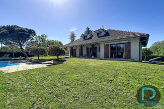  maison st-julien-sur-veyle 01540