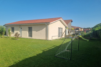  maison st-just 01250