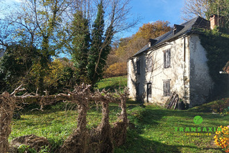  maison st-lary 09800