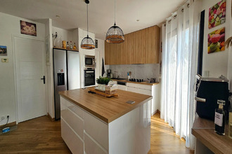  maison st-laurent-des-vignes 24100