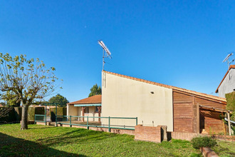  maison st-laurent-sur-sevre 85290