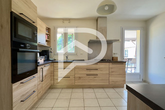  maison st-louis-en-l-isle 24400