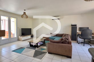  maison st-louis-en-l-isle 24400