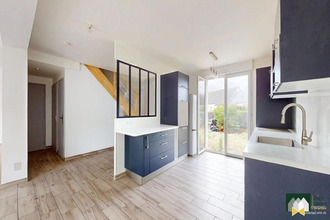  maison st-luperce 28190