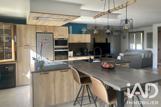  maison st-lye 10180