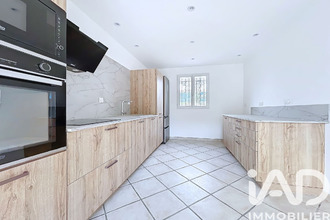  maison st-maime 04300