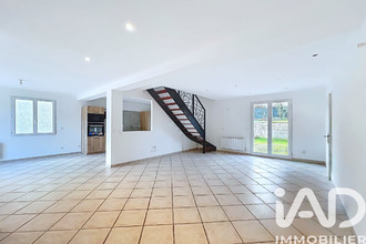  maison st-maime 04300