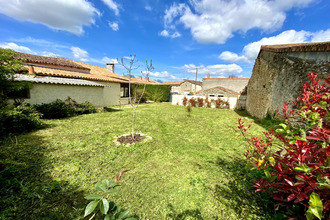  maison st-maurice-la-clouere 86160