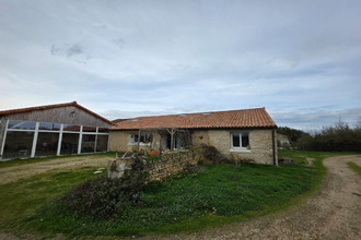  maison st-maurice-la-clouere 86160