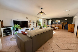  maison st-maximin-la-ste-baume 83470