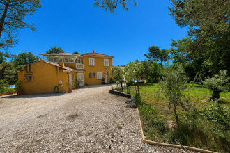  maison st-maximin-la-ste-baume 83470