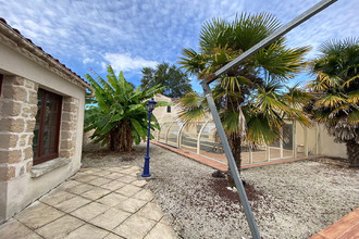  maison st-michel-en-l-herm 85580