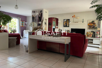  maison st-nauphary 82370