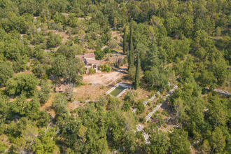  maison st-paul-en-foret 83440